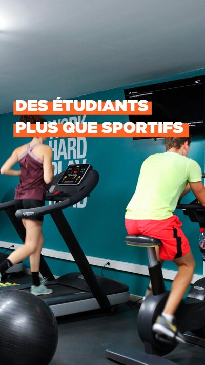 Étudiant l Étudiant l 1752076800