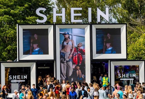 Shein Social Walls 