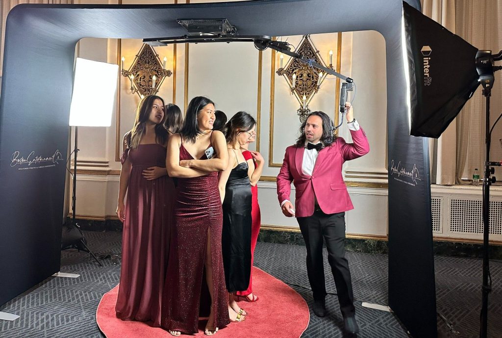 Wedding Photo Booth Ideas