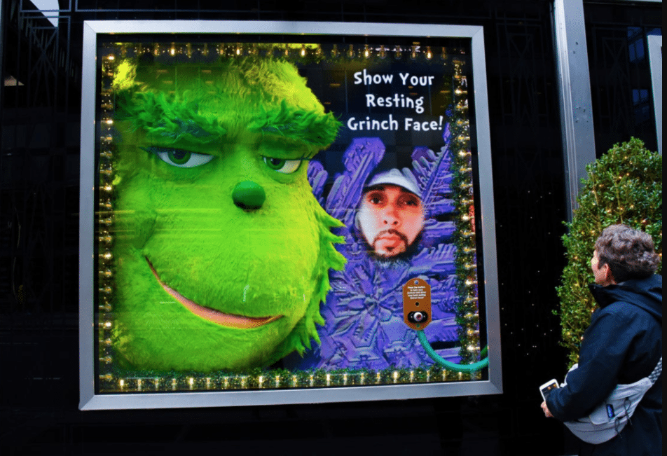 christmas retail display