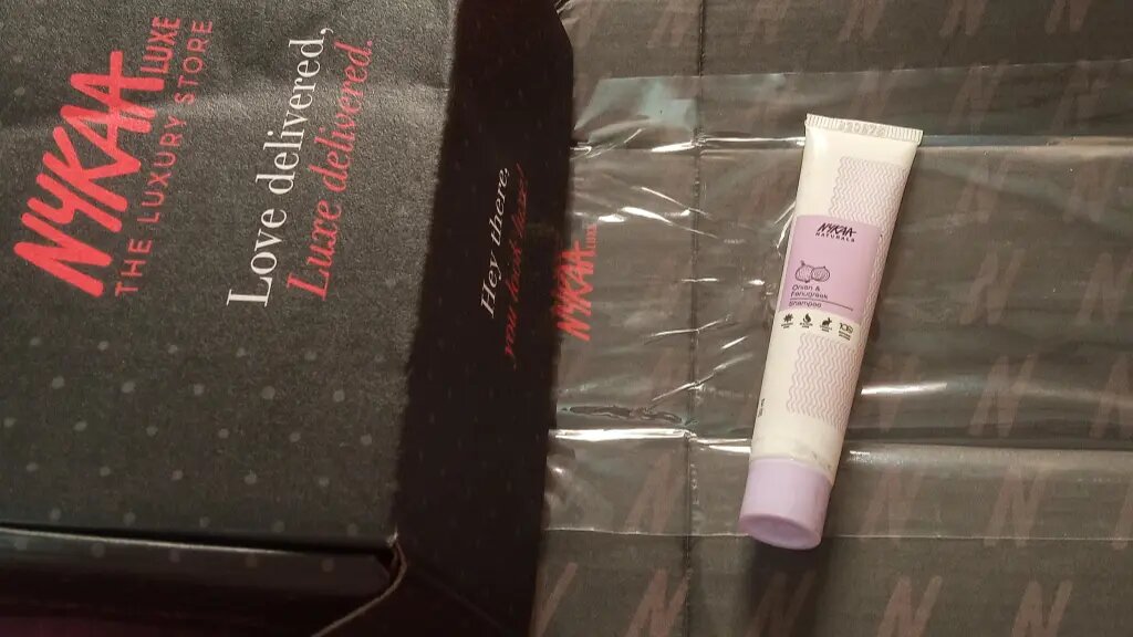 Nykaa product sampling examples