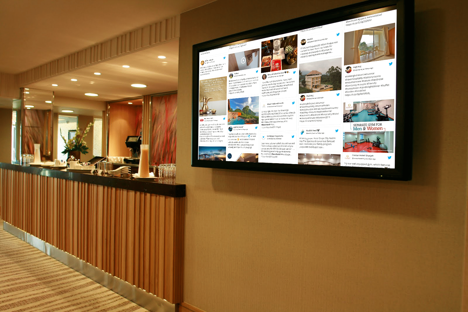 hotel digital signage